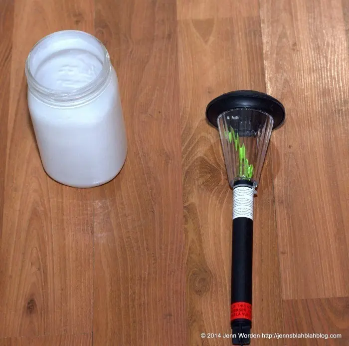 Energy-Saving DIY Projects: Solar Mason Jar Lights 15 Energy-Saving DIY Projects: Solar Mason Jar Lights