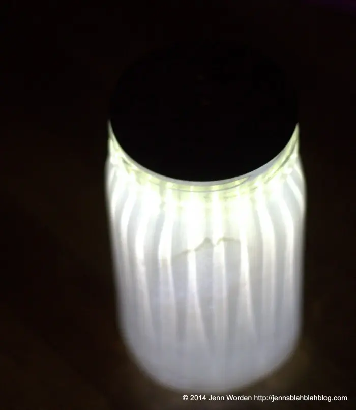 Energy-Saving DIY Projects: Solar Mason Jar Lights 19 Energy-Saving DIY Projects: Solar Mason Jar Lights