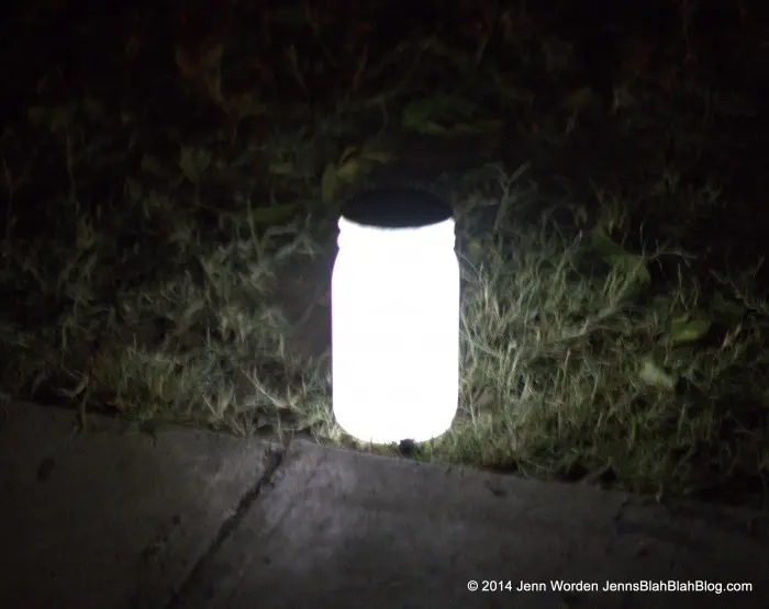 Energy-Saving DIY Projects: Solar Mason Jar Lights 20 Energy-Saving DIY Projects: Solar Mason Jar Lights