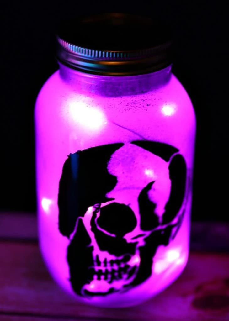 DIY Day of the Dead Mason Jar Lanterns