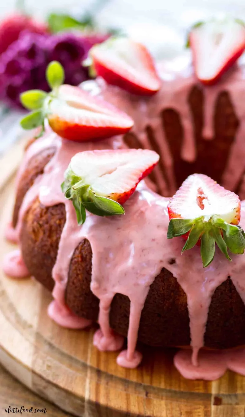 Homemade Strawberry Bundt Cake Recipe