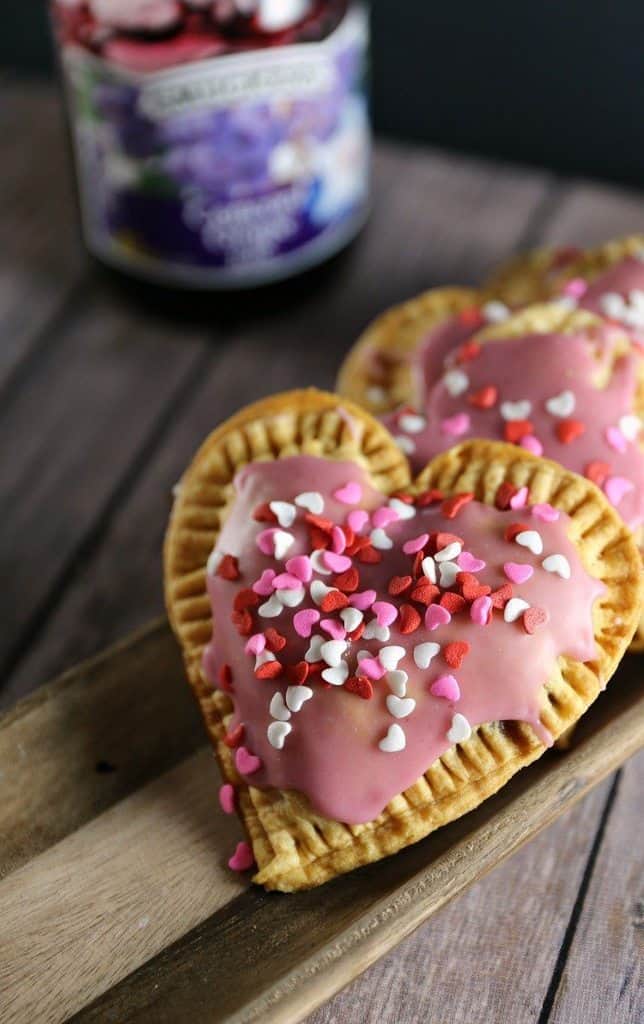 Valentine's Day Heart Pop Tarts