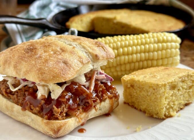Slow Cooker Pulled Pork Sandwiches