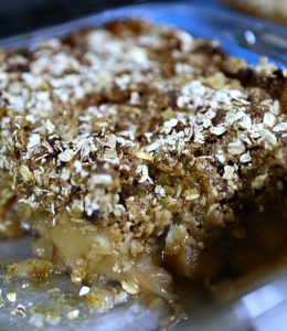 Apple Crisp Bake with Crispy Muffin Crumble Topping