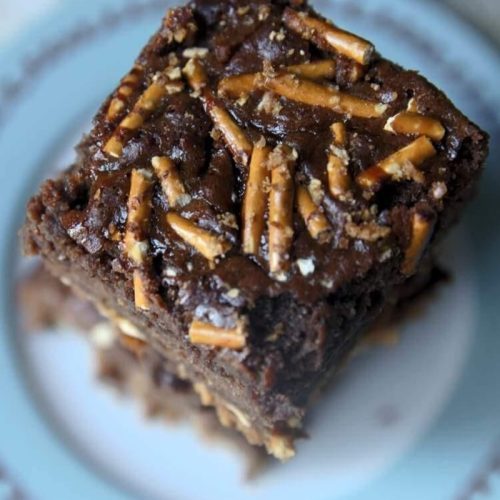 Caramel Brownies with Pretzel Crust