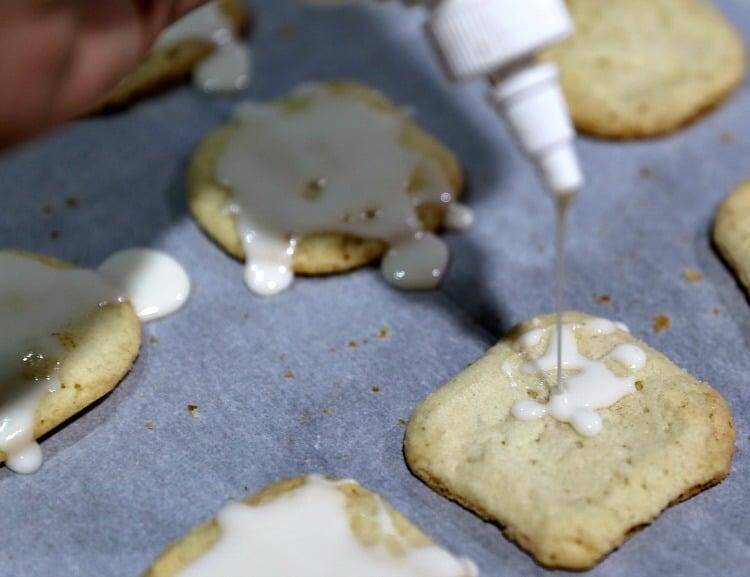 Melting Snowman Chewy Sugar Christmas Cookie