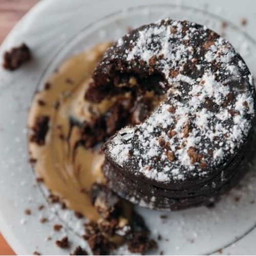 Peanut Butter Chocolate Molten Lava Cakes