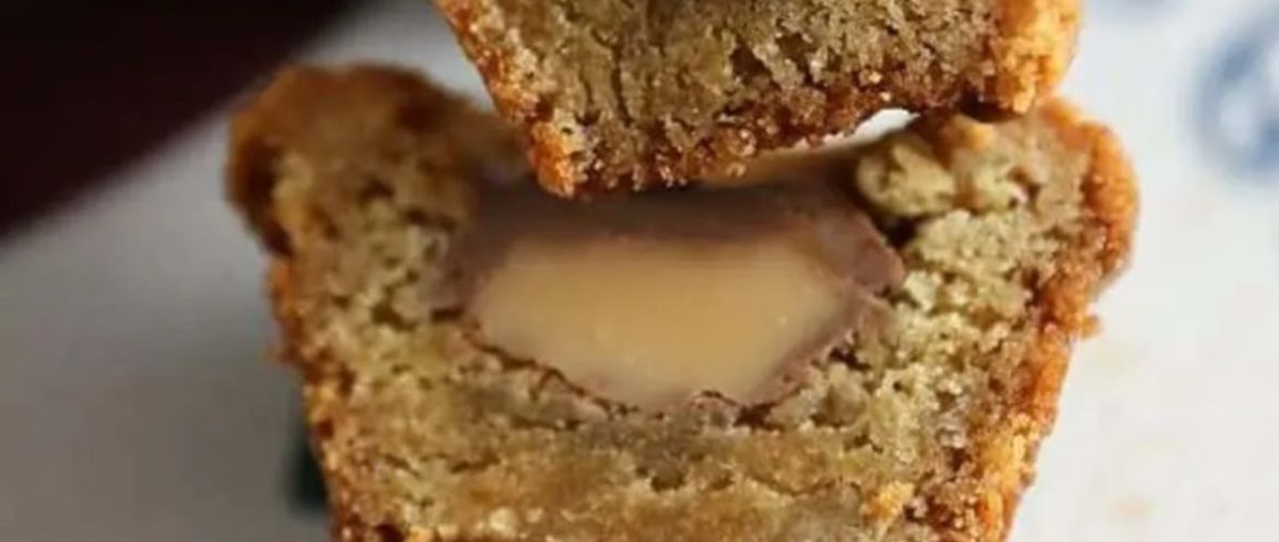 Chewy Peanut Butter Rolo Stuffed Cookie Cups