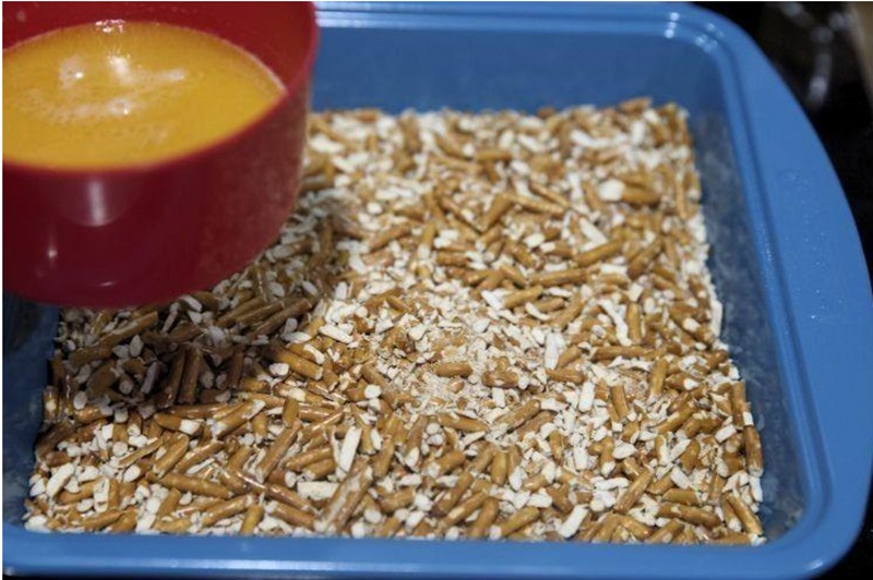 Caramel Brownies with Pretzel Crust