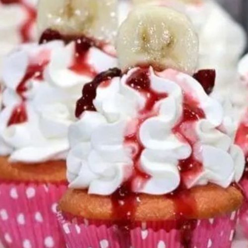 Strawberry Banana Cupcakes