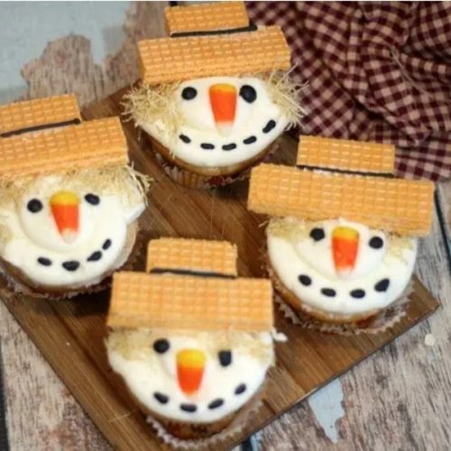 Super Duper Cute Scarecrow Cupcakes Recipe