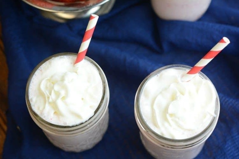 Strawberries & Cream Organic Protein Smoothie Recipe