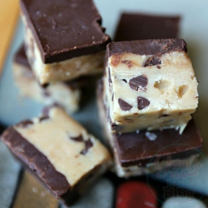 No Bake Peanut Butter Chocolate Chip Cookie Dough Bars