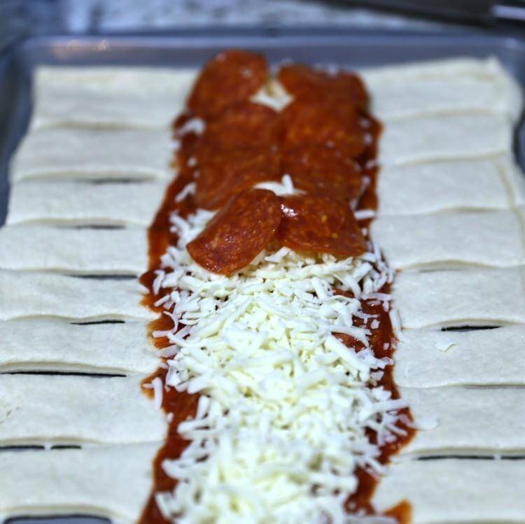 Pepperoni Pizza Braid