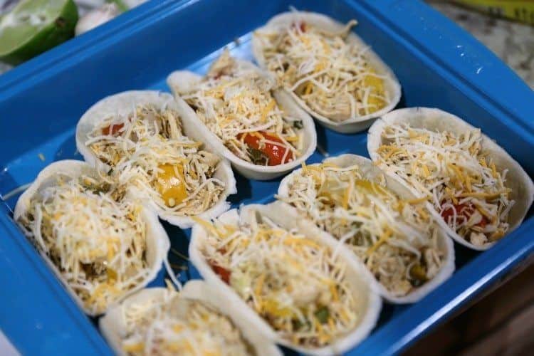 How To Make Delicious Chicken Fajita Taco Boats 15 taco boats going into oven