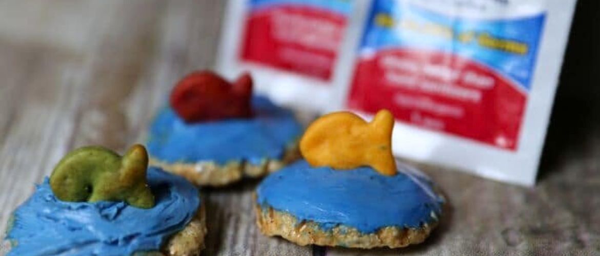 Lunch Box Ideas: Cream Cheese Rice Cakes with Goldfish Lunch Box Ideas: Cream Cheese Rice Cakes with Goldfish