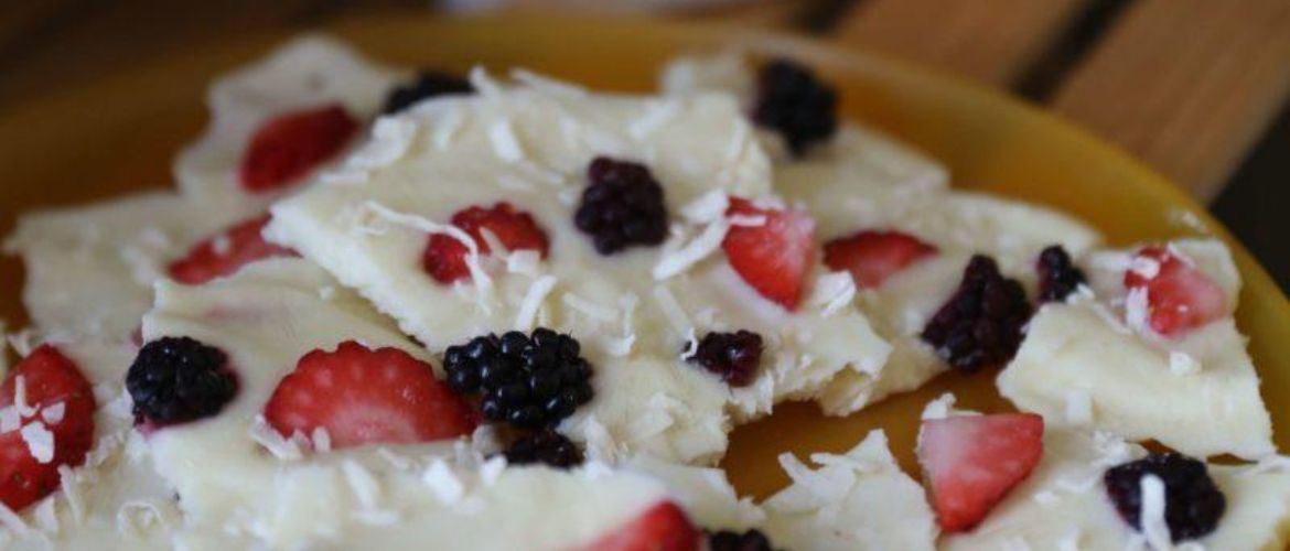 Berry Frozen Yogurt Bark Berry Frozen Yogurt Bark