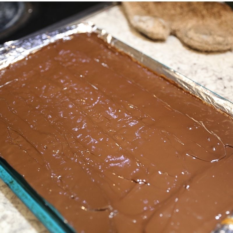 Cupid’s Crack: A Sweet & Salty Valentine’s Day Treat 15 cupid crack with melted chocolate on top
