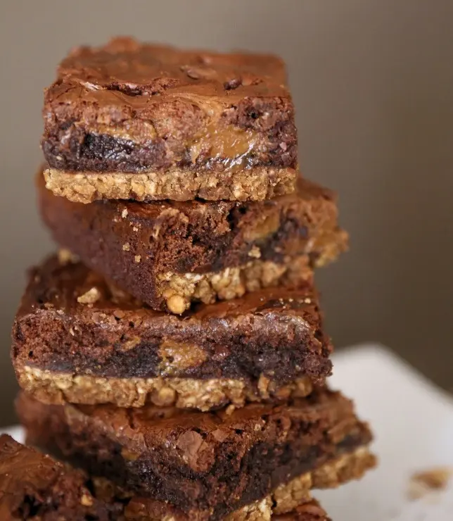 Pretzel Crust Caramel Brownies 7 Pretzel Crust Caramel Brownies